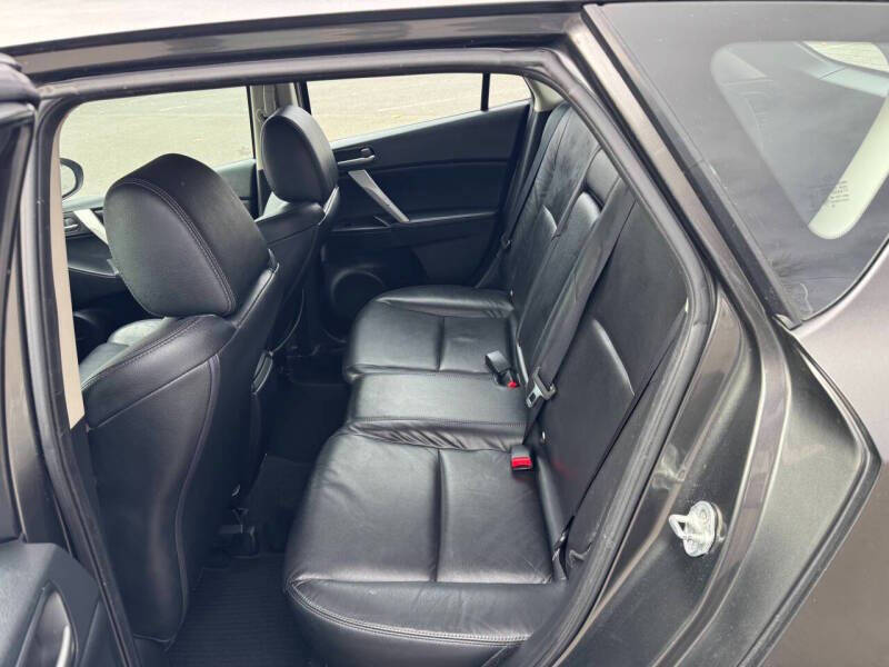 2012 Mazda MAZDA3 i Grand Touring