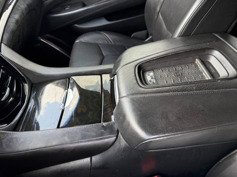 2016 Cadillac Escalade Platinum