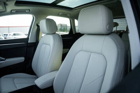 2025 Audi Q3 quattro S line Premium 45 TFSI