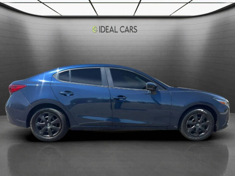 2018 Mazda MAZDA3