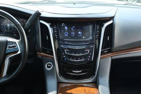 2020 Cadillac Escalade Premium Luxury