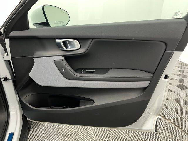 2022 Polestar 2 Long Range Dual Motor