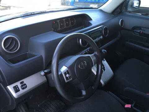 2009 Scion xB