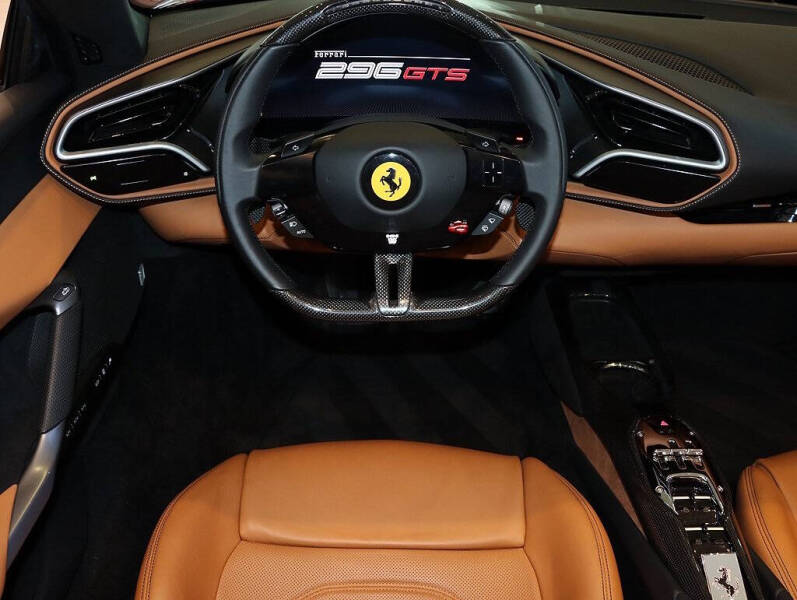 2024 Ferrari 296 GTS