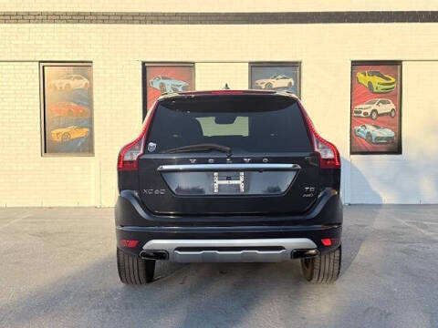 2017 Volvo XC60 T5 Dynamic