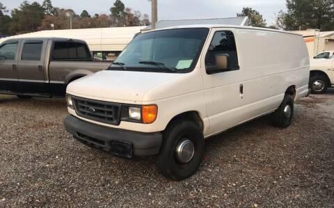 2004 Ford E-Series Cargo for sale at Baileys Truck and Auto Sales in Effingham SC