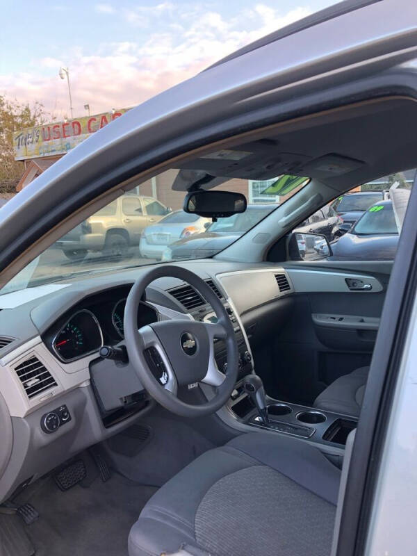 2009 Chevrolet Traverse LS