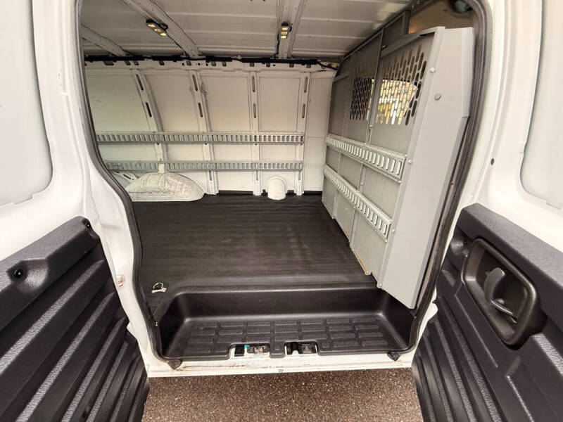 2020 Chevrolet Express 2500