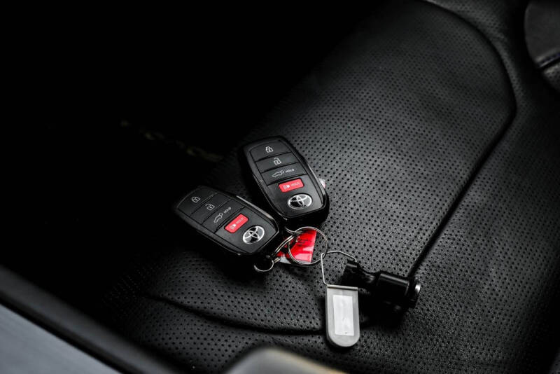 2023 Toyota Sequoia Platinum