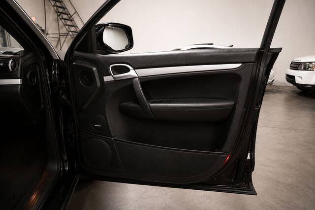 2010 Porsche Cayenne Tiptronic