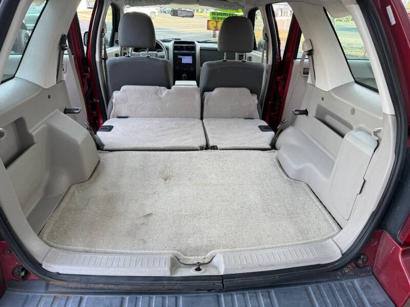 2009 Ford Escape XLS