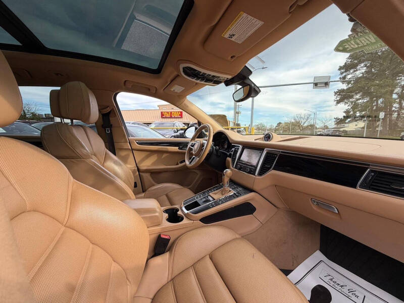 2015 Porsche Macan S