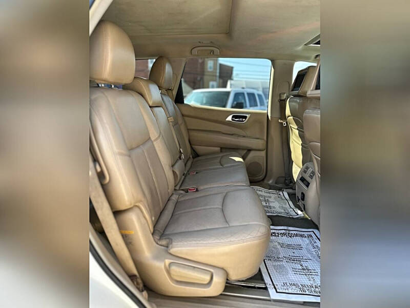 2013 Nissan Pathfinder Platinum