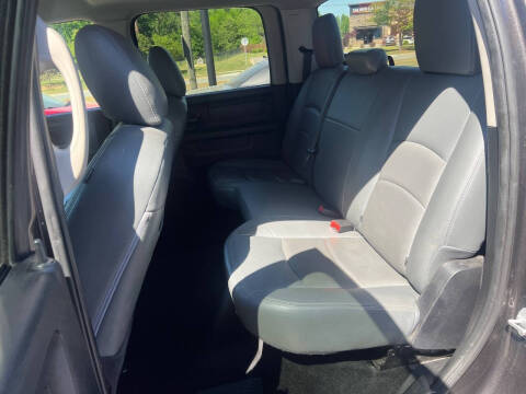 2016 RAM 1500 Express