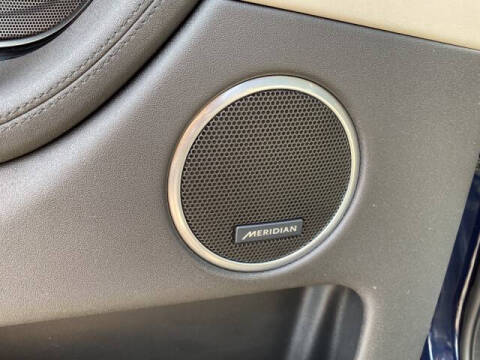 2023 Land Rover Discovery Sport P250 SE