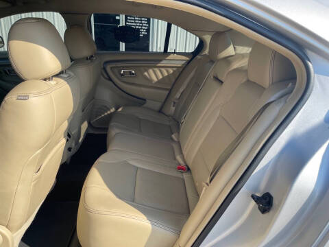 2014 Ford Taurus SEL