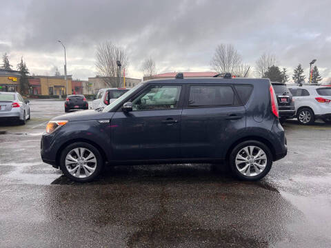 2014 Kia Soul +