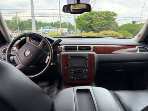 2012 Chevrolet Avalanche LTZ
