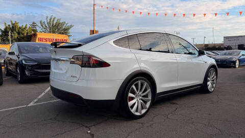 2016 Tesla Model X P90D