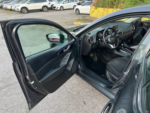 2015 Mazda MAZDA3 i Touring