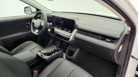 2025 Hyundai Ioniq 5 SEL