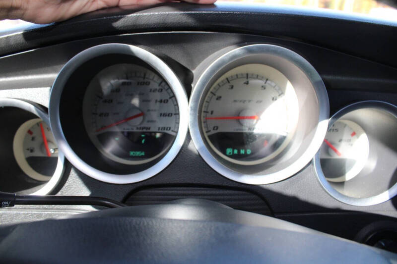 2007 Dodge Charger SRT-8