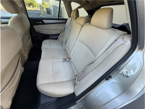 2015 Subaru Outback 2.5i Premium