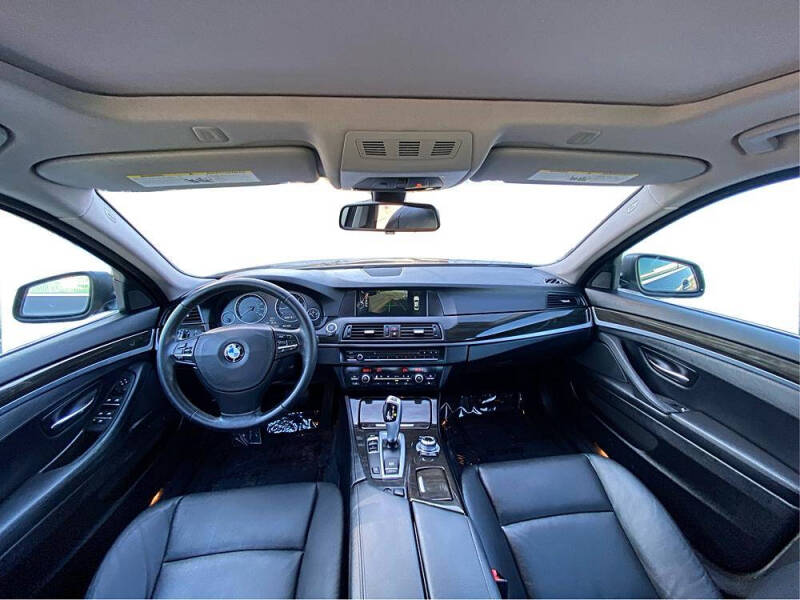 2013 BMW 5 Series 528i