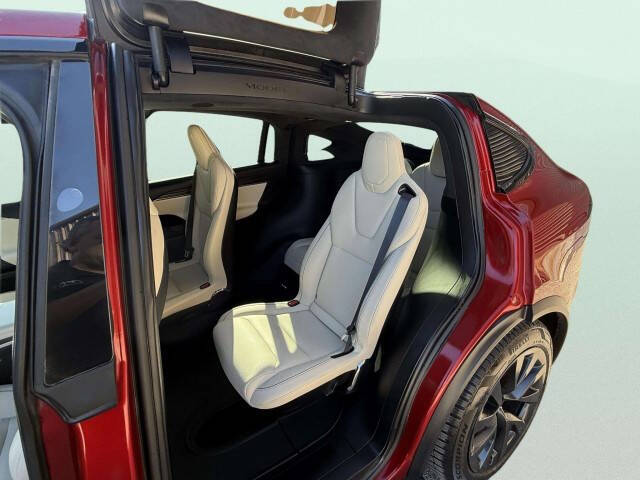 2023 Tesla Model X Plaid