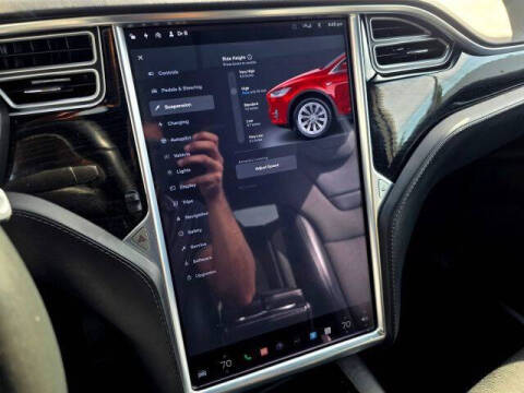 2017 Tesla Model X 75D