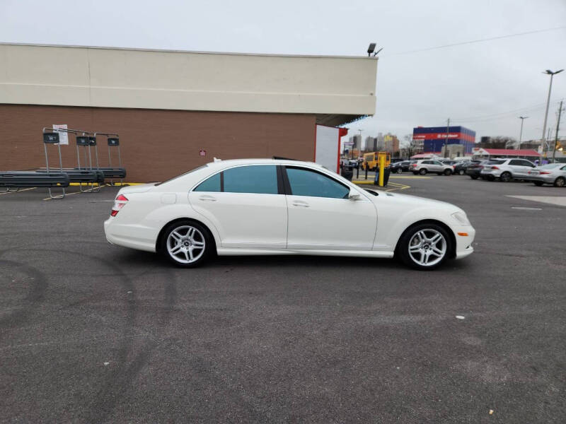 2008 Mercedes-Benz S-Class S 550
