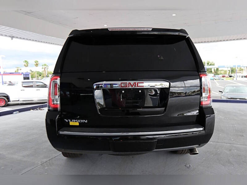 2017 GMC Yukon Denali