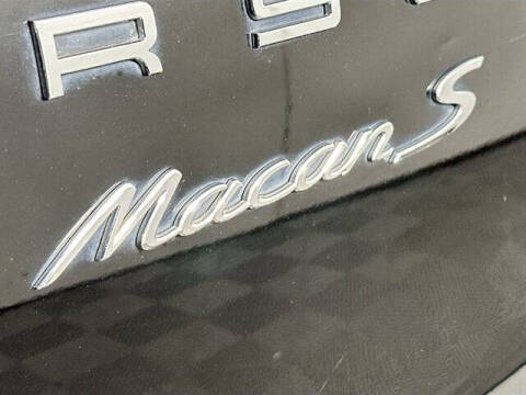 2017 Porsche Macan S
