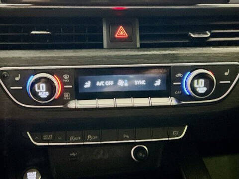 2022 Audi A5 Sportback quattro S line Premium 45 TFSI