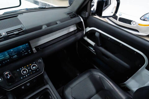 2021 Land Rover Defender 90 S