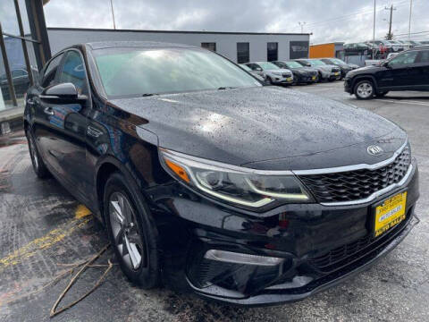 2020 Kia Optima LX