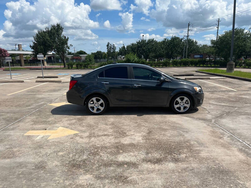 2016 Chevrolet Sonic LTZ Auto