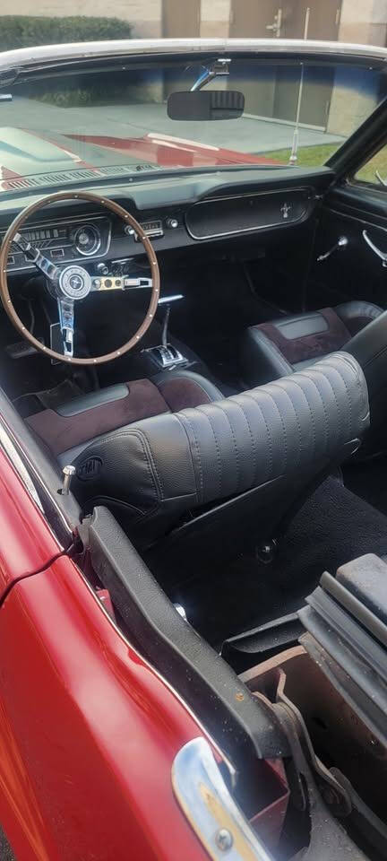 1965 Ford Mustang 14
