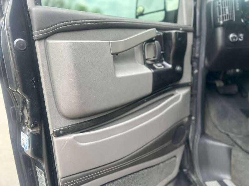2019 Chevrolet Express 2500