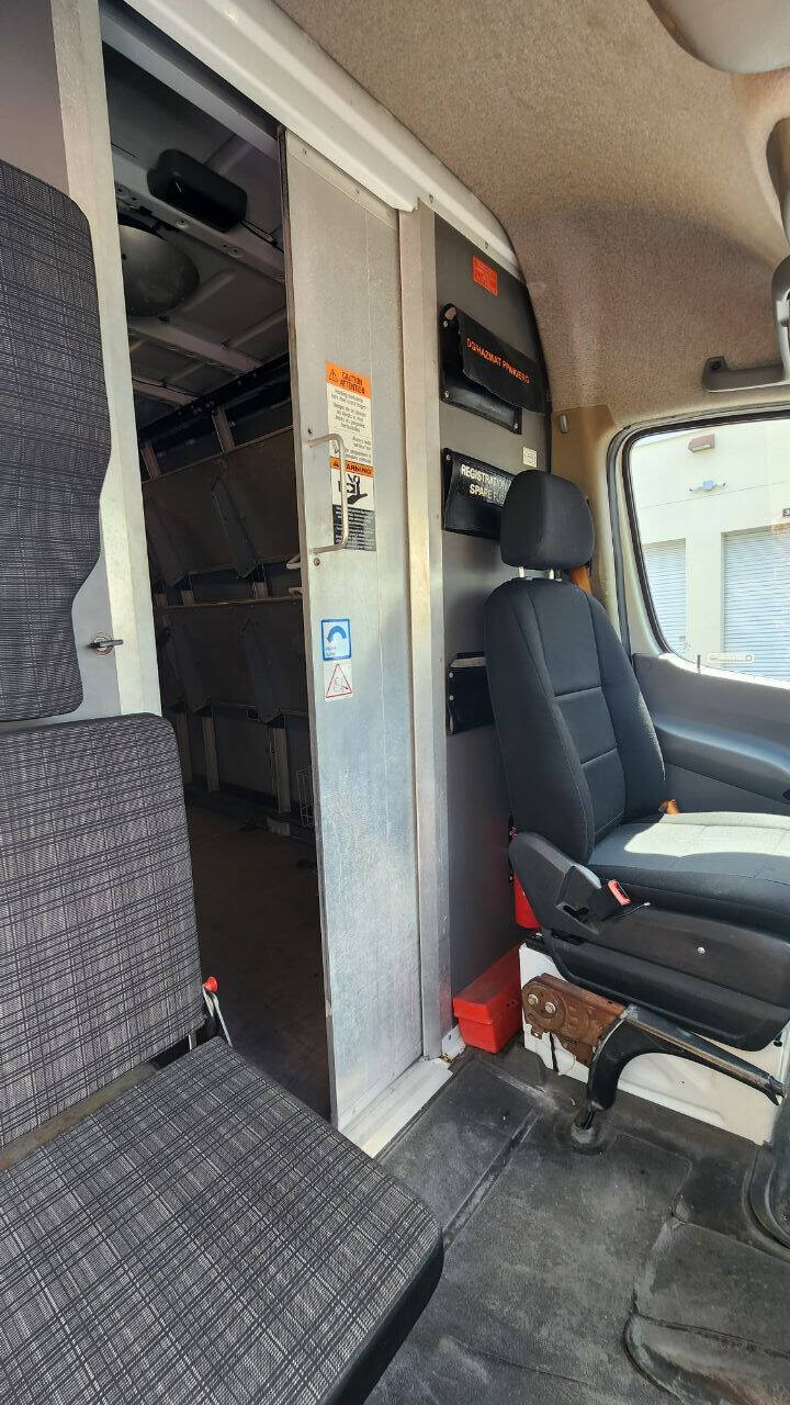 2015 Mercedes-Benz Sprinter  - $21,900