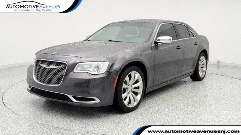 2021 Chrysler 300