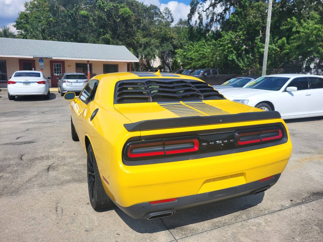 2017 Dodge Challenger for sale at FAMILY AUTO BROKERS in Longwood, FL