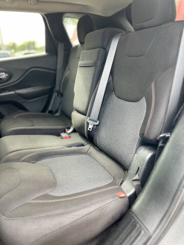 2017 Jeep Cherokee Latitude