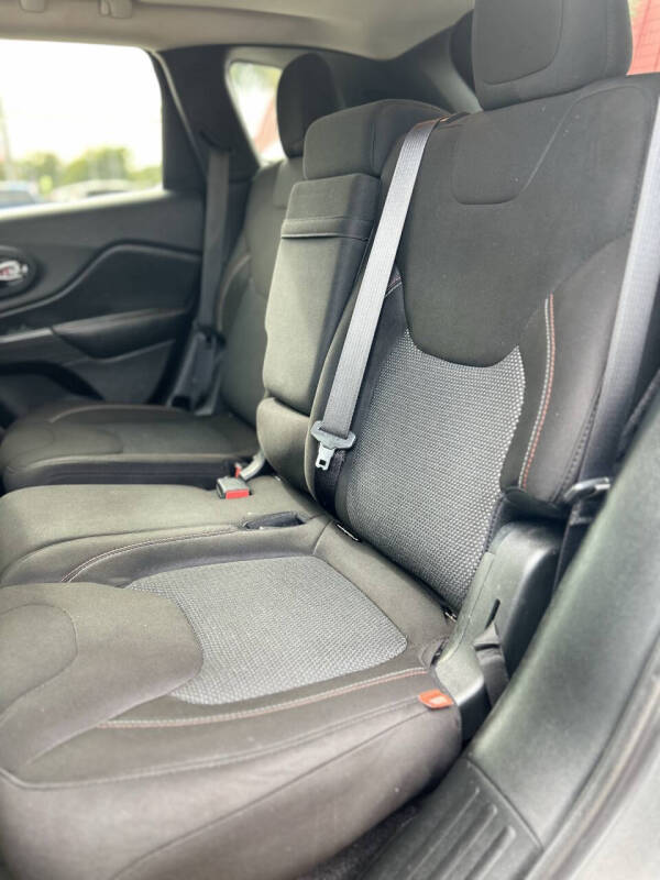 2017 Jeep Cherokee Latitude