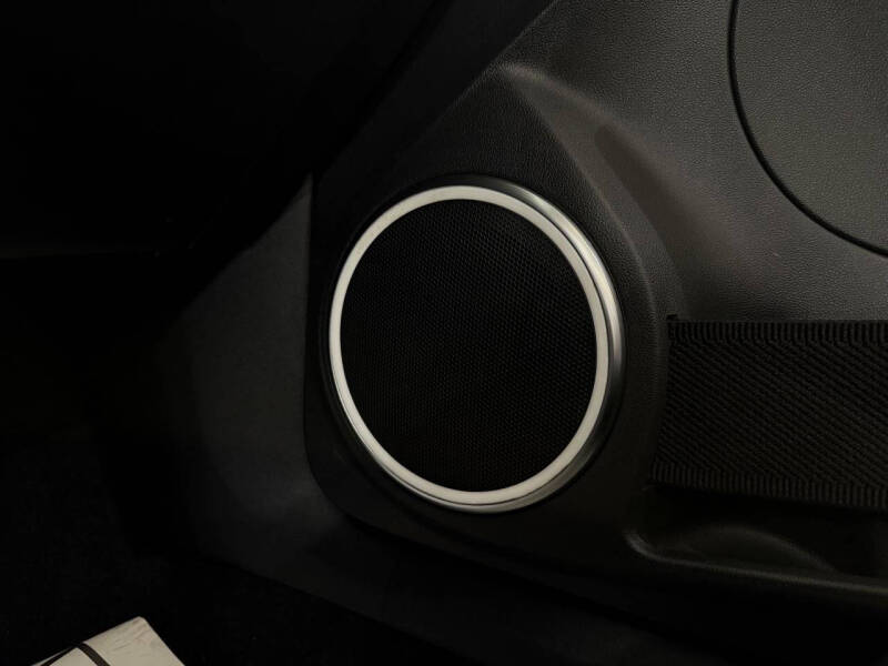 2013 Volkswagen Beetle Convertible