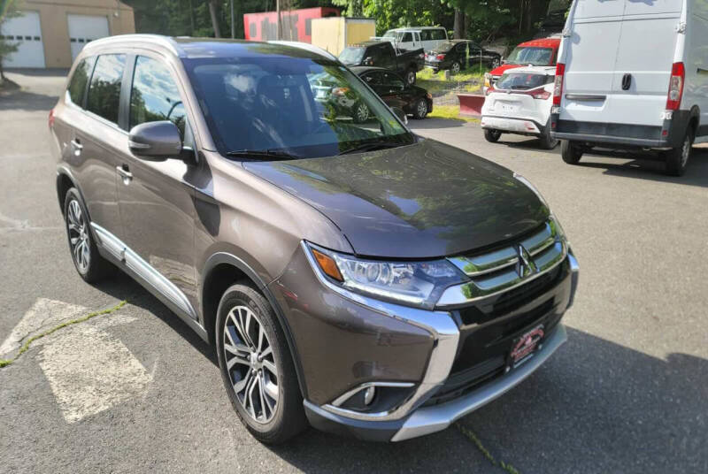 2017 Mitsubishi Outlander SE