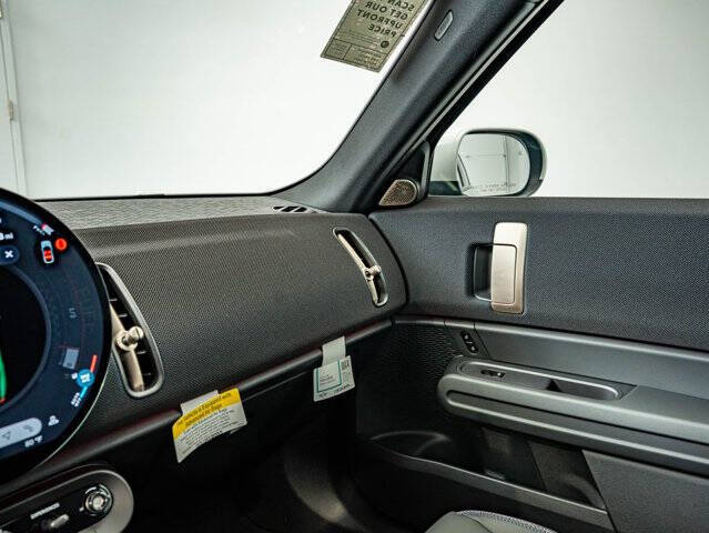 2027 MINI Countryman