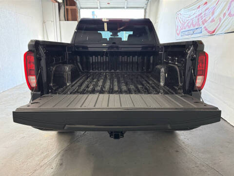 2026 GMC Sierra 1500 Elevation Standard