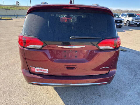 2020 Chrysler Pacifica Limited