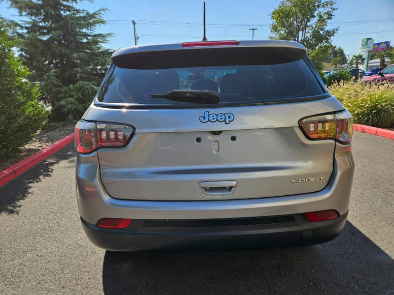 2018 Jeep Compass Sport
